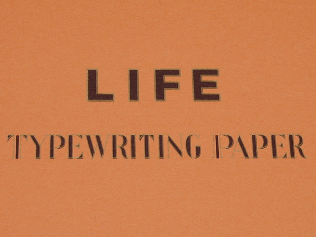 LIFE　Typewriting Paper T21 の表紙
